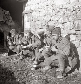 %cf%87%ce%b1%cf%81%ce%b9%cf%83%ce%b9%ce%ac%ce%b4%ce%b7%cf%82-4